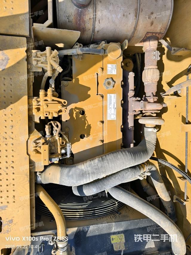 发动机整体俯视（整机外观）