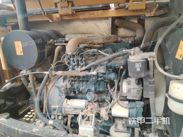 发动机整体俯视（整机外观）