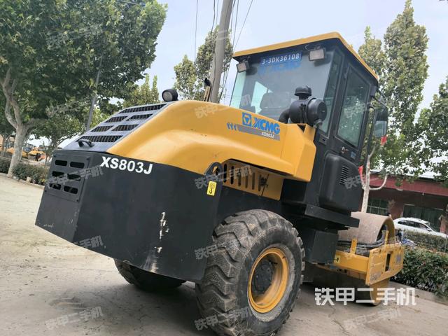 右后45°（压路机整机外观）