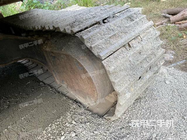 左側(cè)行走馬達(dá)蓋板（行走機(jī)構(gòu)）