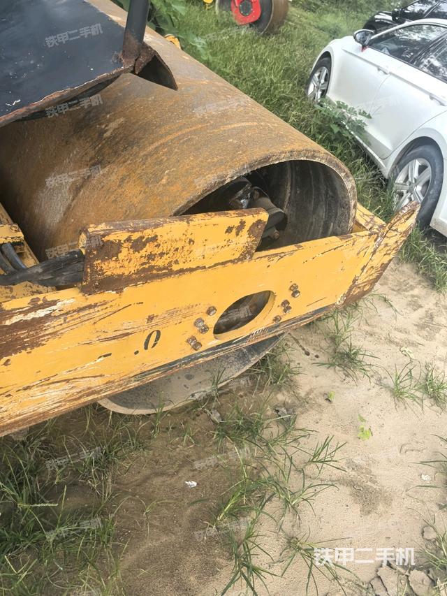 桥\驱动（压路机前后车架）