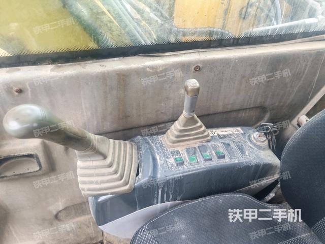 显示屏 （驾驶室部分）