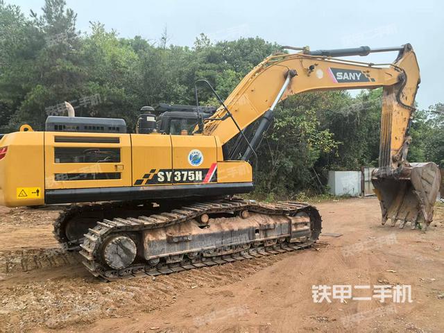 三一重工SY375H挖掘机