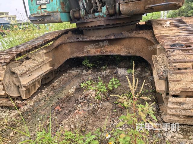 大臂根部?斜視（工作和回轉(zhuǎn)裝置）