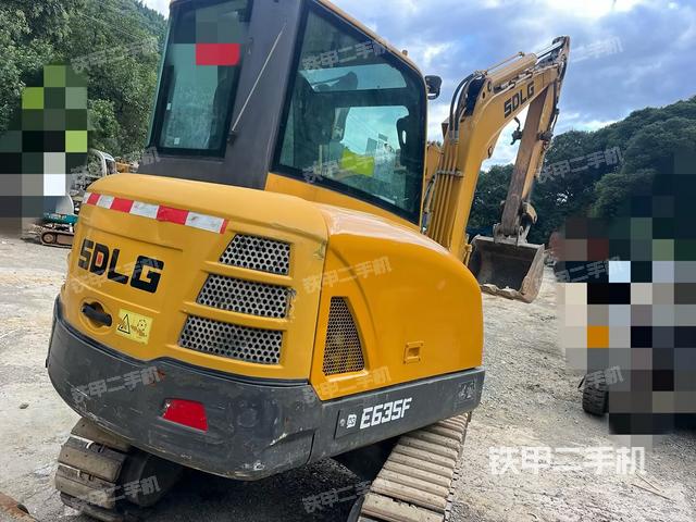 整机右后45°（整机外观）