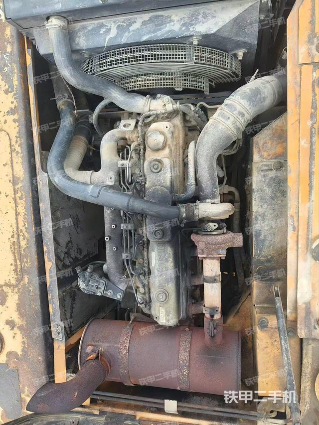 发动机整体俯视（整机外观）