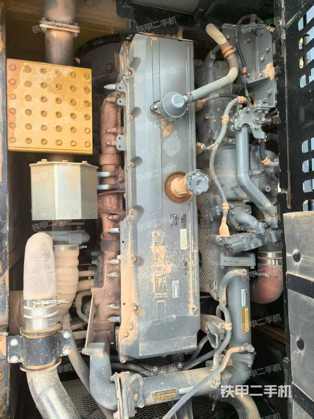 发动机整体俯视（整机外观）