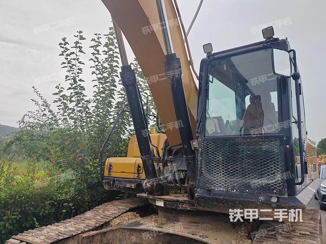 驾驶室整体（整机外观）