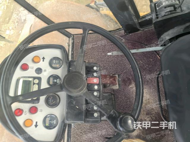 小时表（压路机驾驶室）