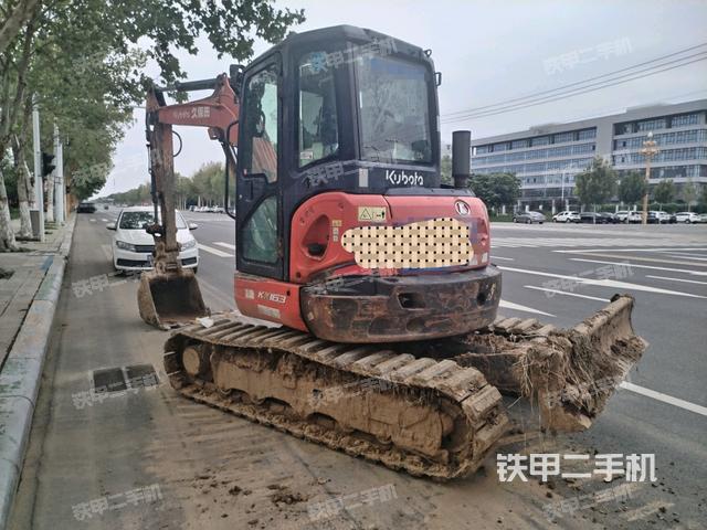 駕駛室整體（整機(jī)外觀）