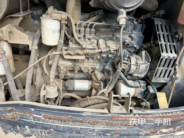 发动机整体俯视（整机外观）