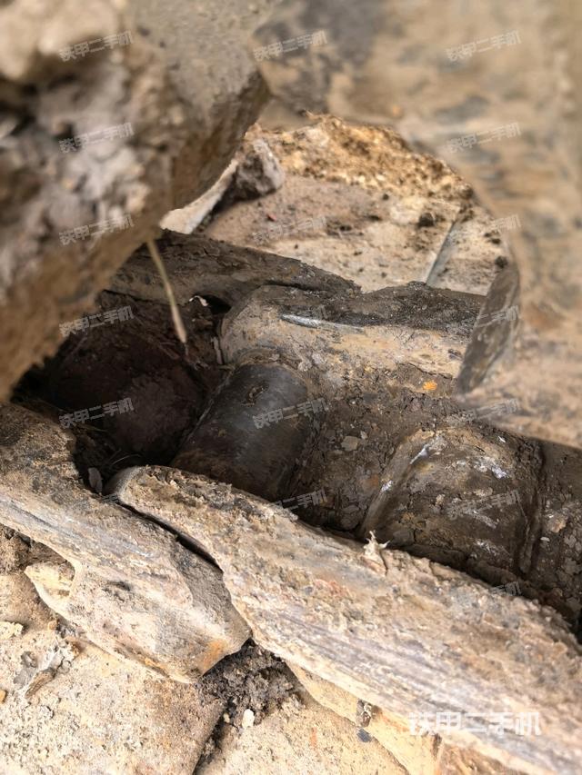 左驱动轮（行走机构）