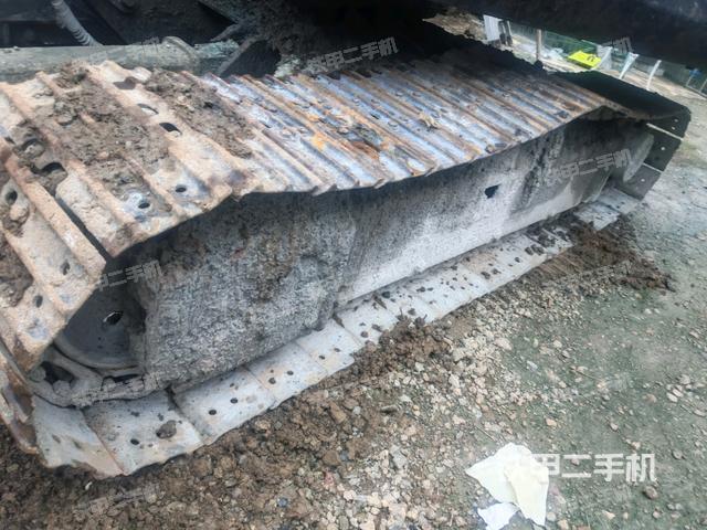 左側履帶整體?（行走機構）