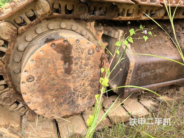 左導(dǎo)向輪（行走機(jī)構(gòu)）