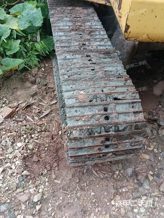 单侧履带整体（整机外观）