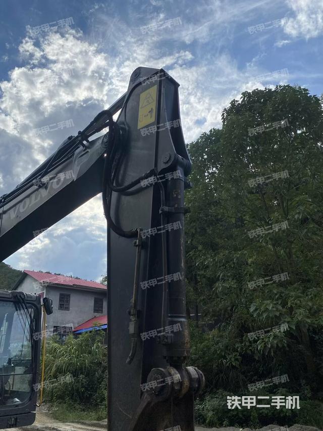 小臂整體右前（工作和回轉(zhuǎn)裝置）