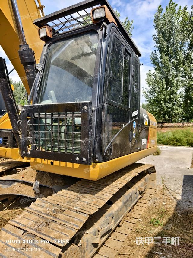 驾驶室整体（整机外观）