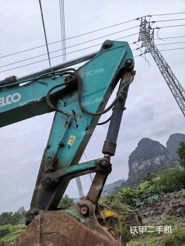 小臂整體左后（工作和回轉(zhuǎn)裝置）