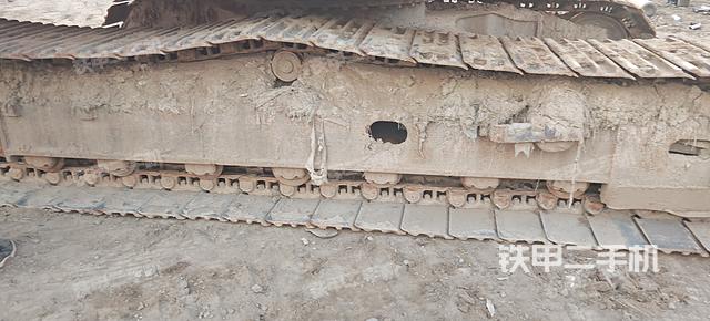 单侧履带整体（整机外观）