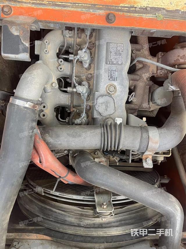 发动机整体俯视（整机外观）