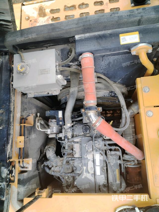 发动机整体俯视（整机外观）