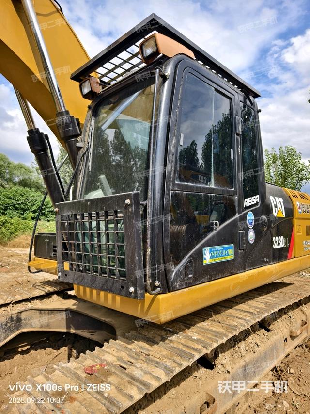 驾驶室整体（整机外观）