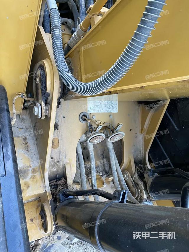 大臂根部?斜視（工作和回轉(zhuǎn)裝置）