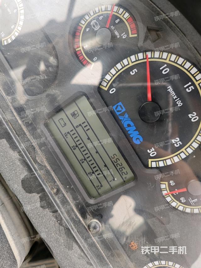 驾驶室操作台（整机外观及大件）