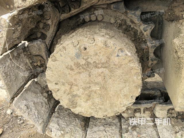 右侧行走马达盖板（行走机构）