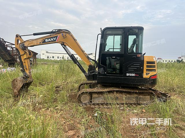 三一重工SY55C挖掘机