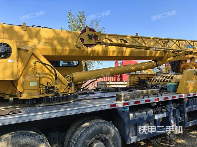 整机右侧（设备外观及核心部件）