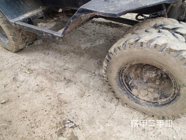 单侧履带整体（整机外观）