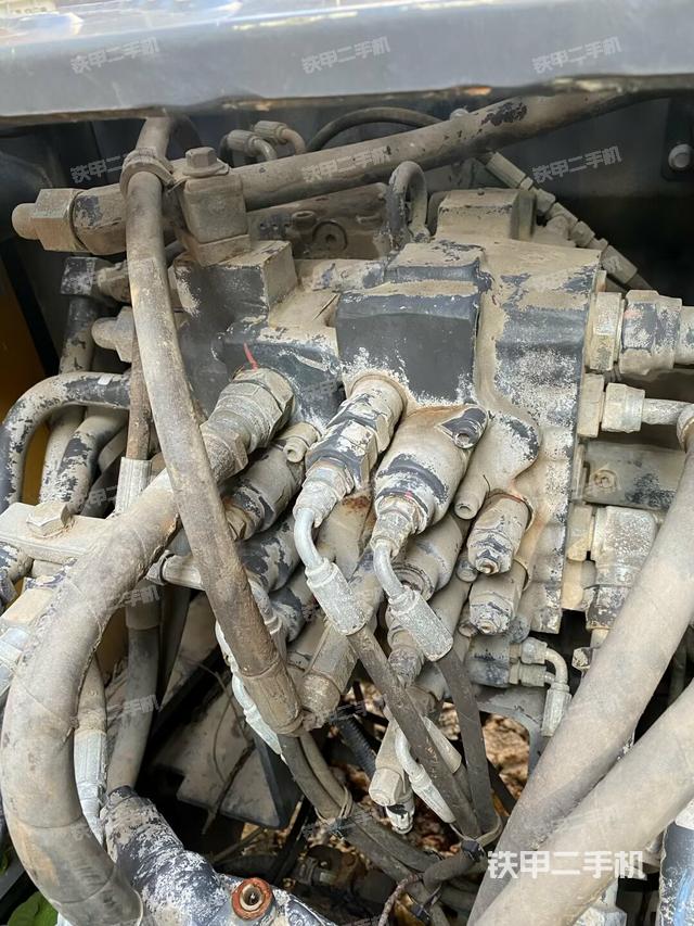 分配閥（上車部件）