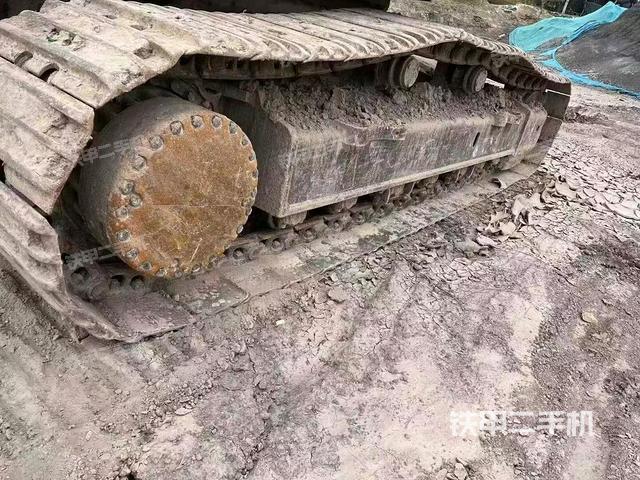 单侧履带整体（整机外观）