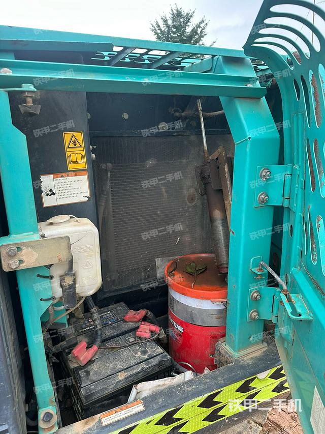 发动机整体俯视（整机外观）