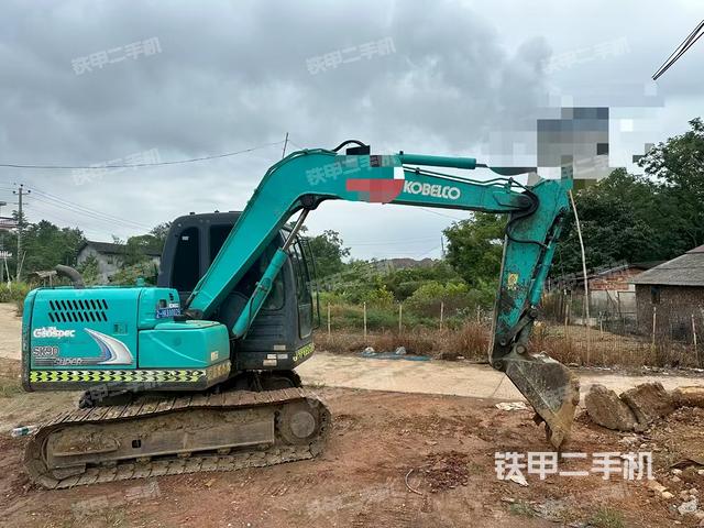 神钢SK75-8挖掘机