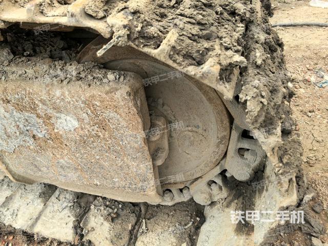 左驱动轮（行走机构）