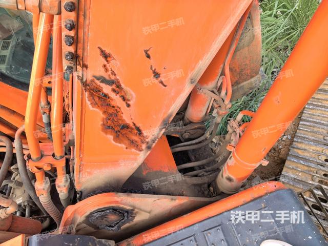 大臂根部?斜視（工作和回轉(zhuǎn)裝置）