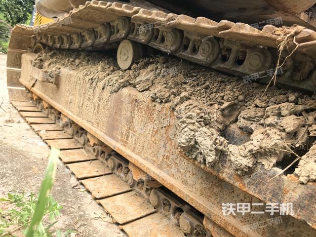 左侧行走马达盖板（行走机构）