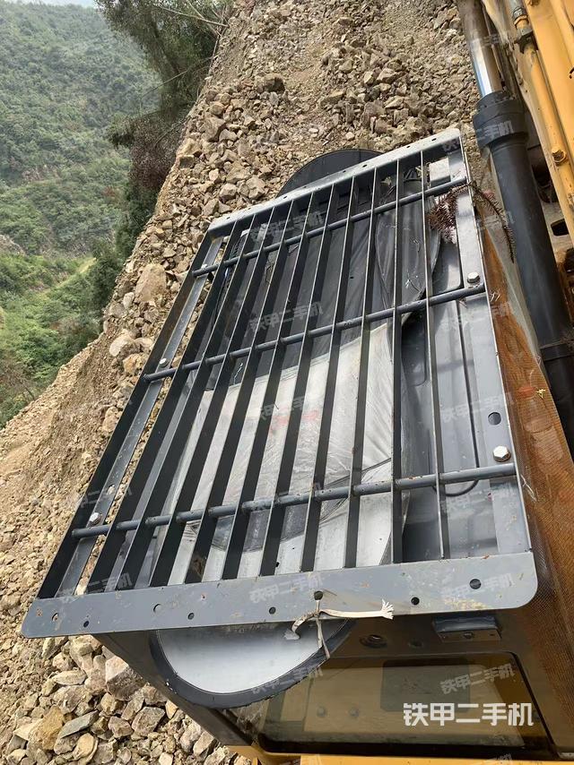 駕駛室頂部（整機(jī)外觀）