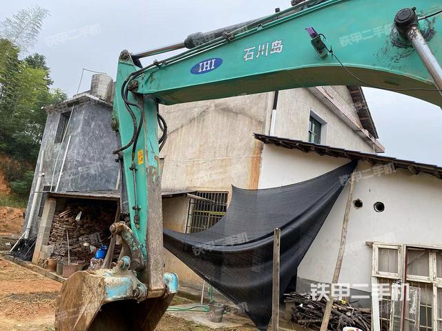 大臂根部?斜視（工作和回轉(zhuǎn)裝置）