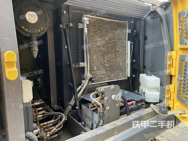 散熱器室（大件艙室）