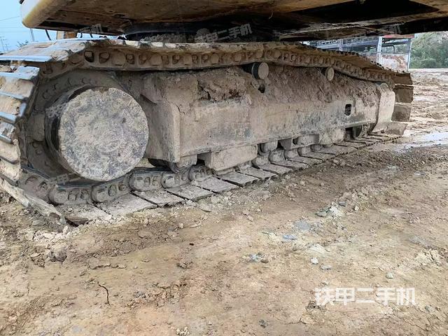 单侧履带整体（整机外观）