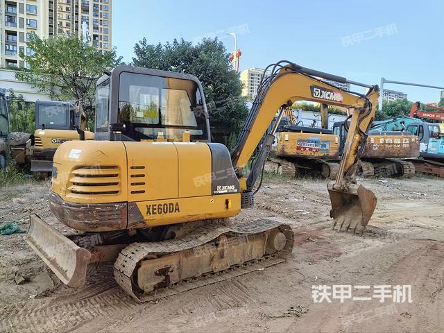 整机右后45°（整机外观）