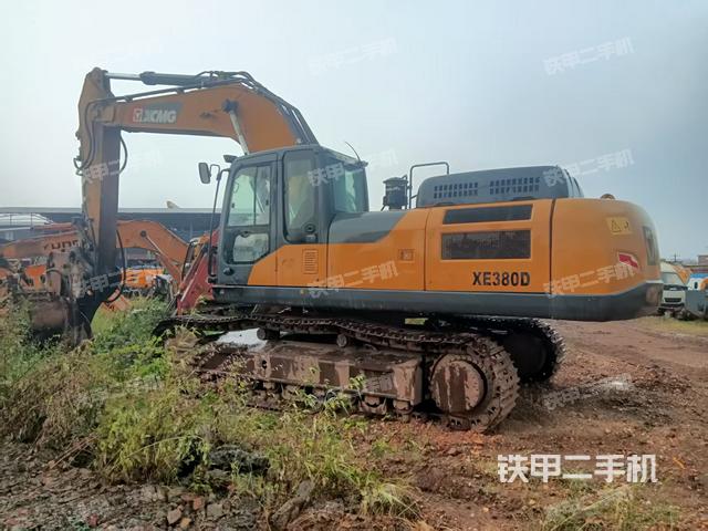 徐工XE370D挖掘機