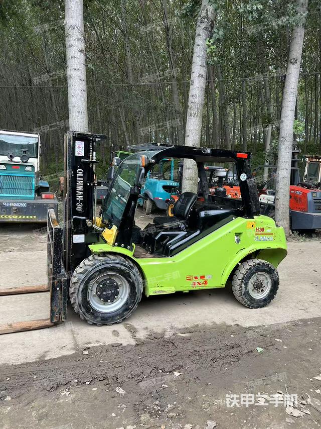 整機(jī)左側(cè)（設(shè)備外觀及核心部件）