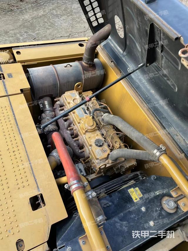 发动机整体俯视（整机外观）