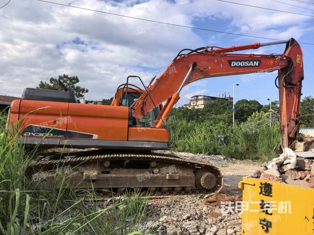 右前45（整機外觀）