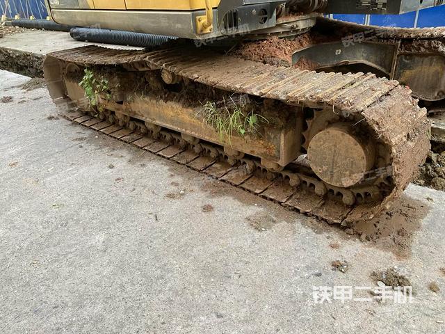 右側(cè)履帶整體（行走機(jī)構(gòu)）