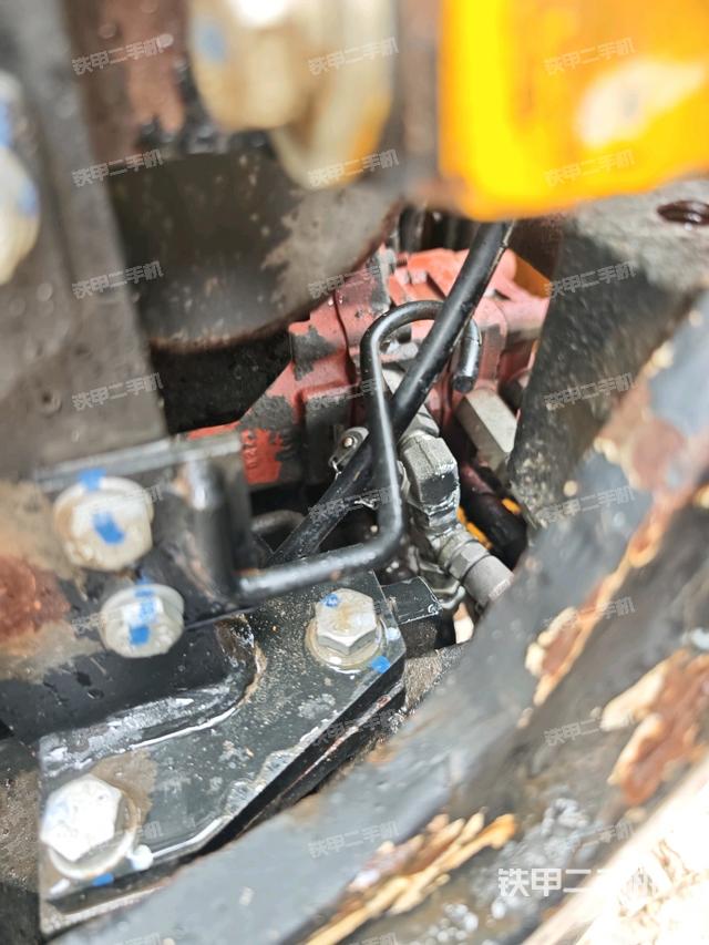 液壓泵室（大件艙室）